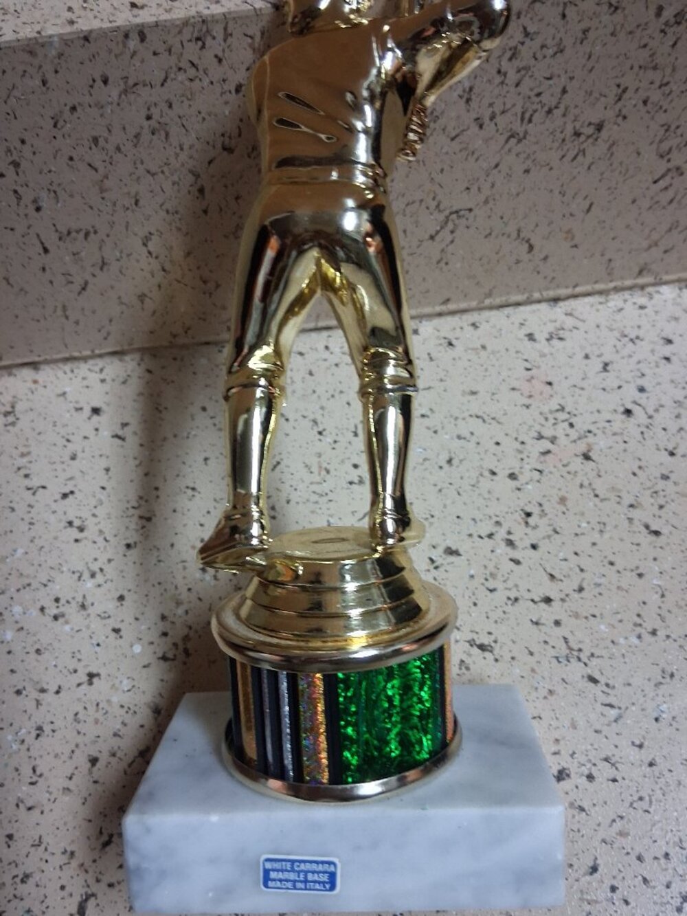 Baseball trophy - Picture 3 of 3